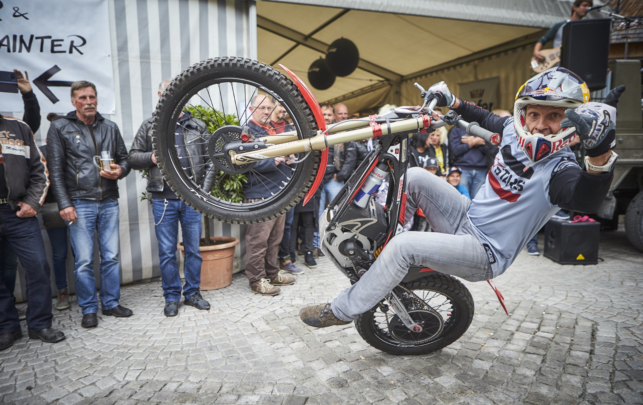 motorrad-Mania-saalbach.jpg