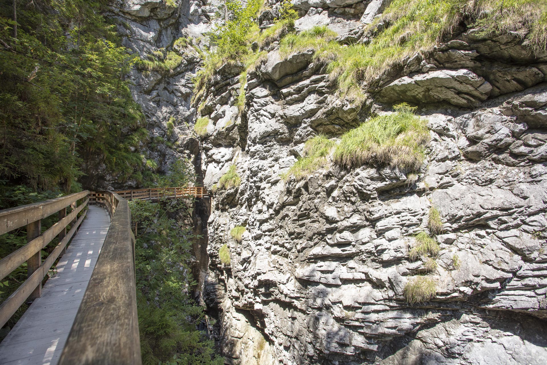 vorderkaserklamm-eingang.jpg